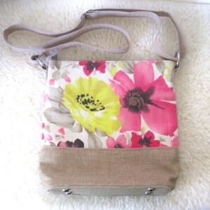 Jak's Canvas Crossbody Bag